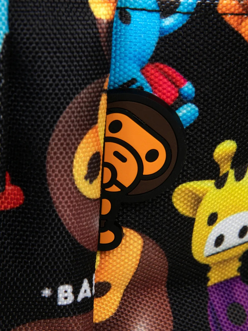 *BABY MILO?STORE BY *A BATHING APE?ilo-pattern backpack
