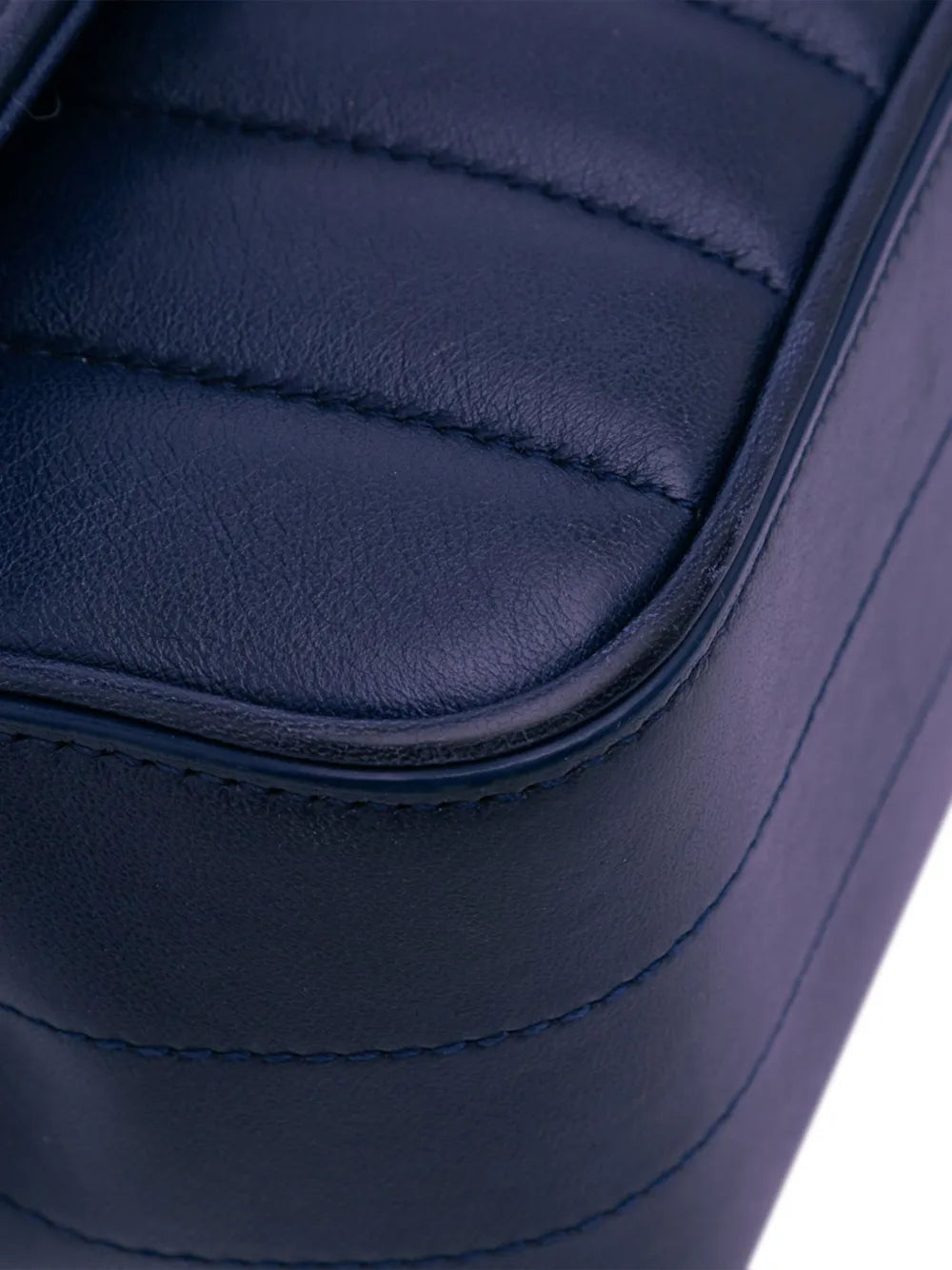 Pre-OwnedSaint Laurent Pre-Owned2018 Medium Lambskin Monogram Vicky Chain Bag crossbody bag